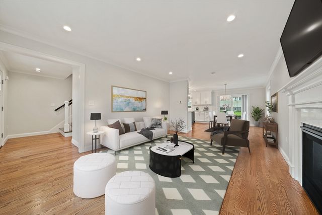 15 Lakeview Ave, Waltham, MA 02451