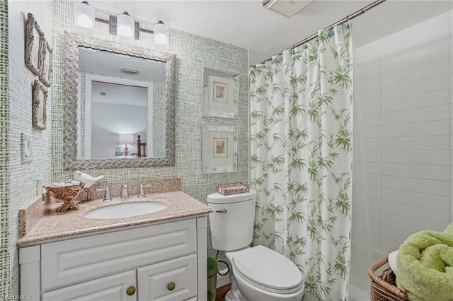 4784 West BLVD B101, Naples, FL 34103