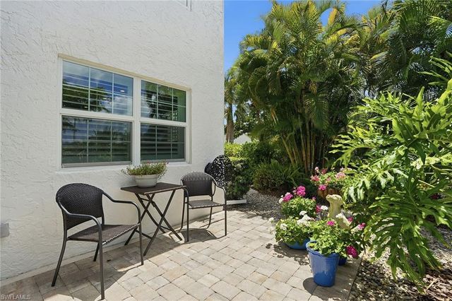 4784 West BLVD B101, Naples, FL 34103