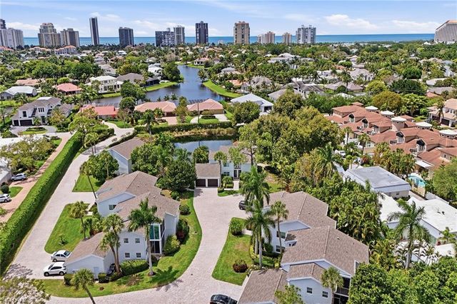 4784 West BLVD B101, Naples, FL 34103