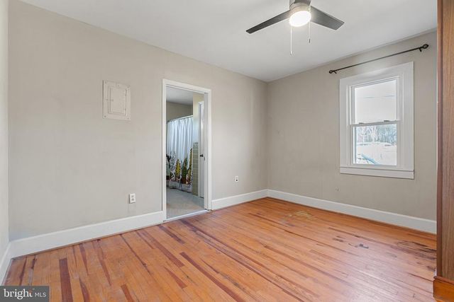 528 TIBBS SHOP RD, Brightwood, VA 22715