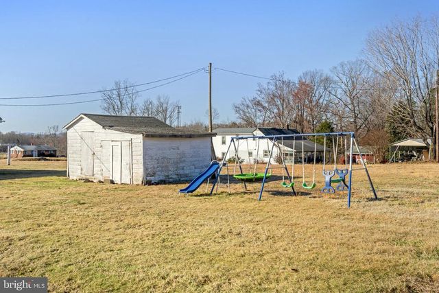 528 TIBBS SHOP RD, Brightwood, VA 22715