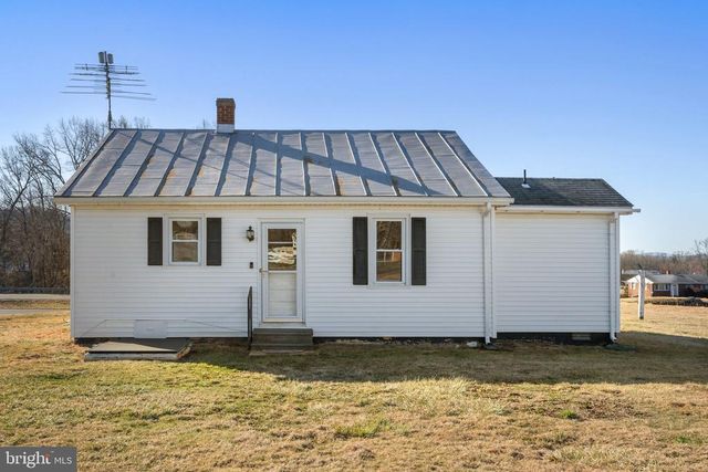 528 TIBBS SHOP RD, Brightwood, VA 22715