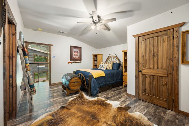 27809 W US Highway 82, Sherman, TX 75092