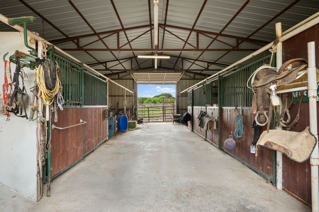 27809 W US Highway 82, Sherman, TX 75092