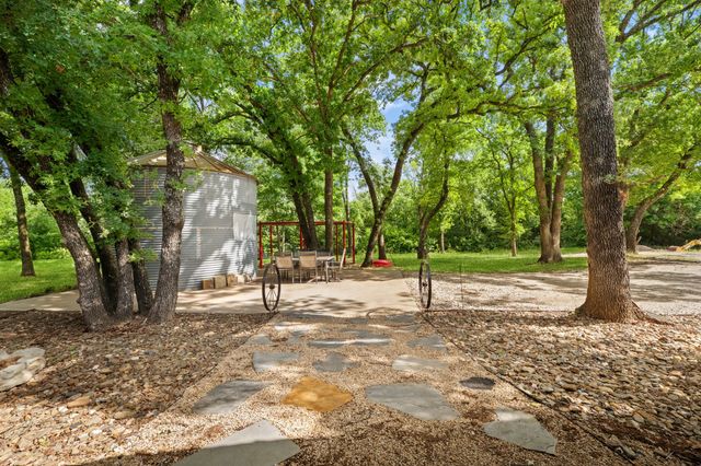 27809 W US Highway 82, Sherman, TX 75092