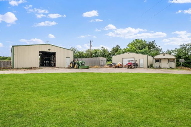27809 W US Highway 82, Sherman, TX 75092