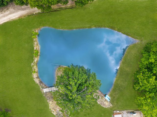 27809 W US Highway 82, Sherman, TX 75092