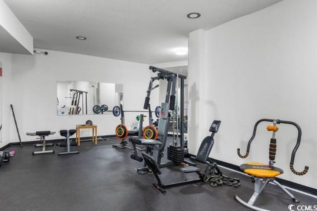 400 20th Ave N Apt 906, Myrtle Beach, SC 29577