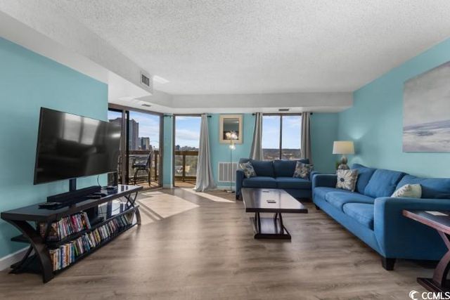 400 20th Ave N Apt 906, Myrtle Beach, SC 29577