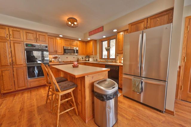 32818 Bogus Valley Lane, Muscoda, WI 53573