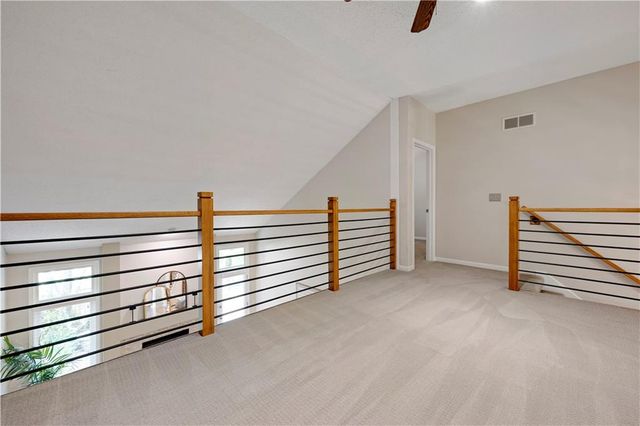 6724 W 126th Court, Leawood, KS 66209