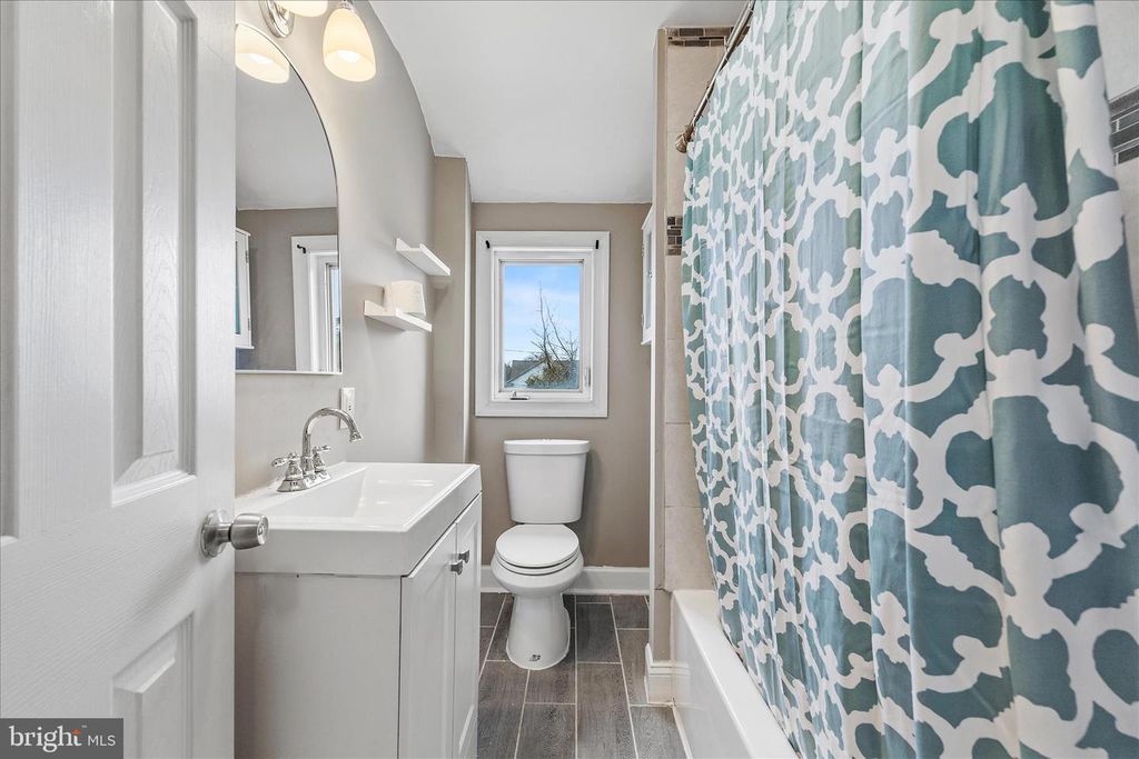 Image 19 of property listing at 1932 DEERING AVE, Baltimore, MD 21230