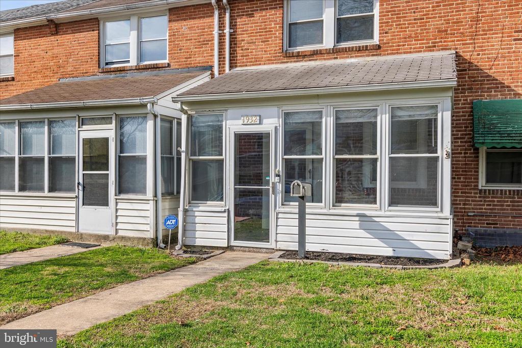 Image 2 of property listing at 1932 DEERING AVE, Baltimore, MD 21230