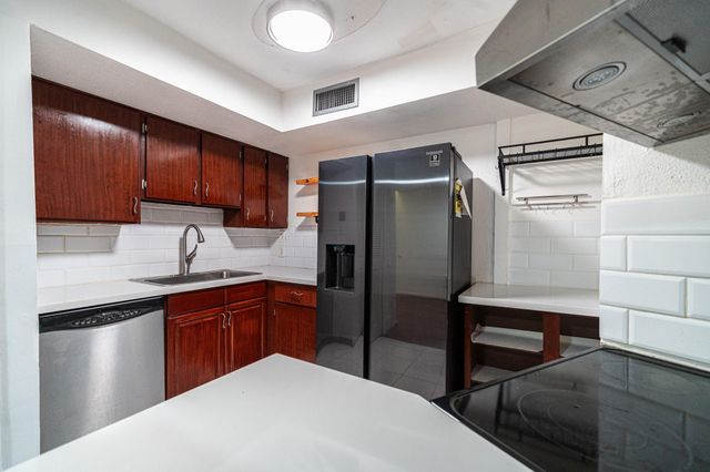 10811 Richmond Avenue 39, Houston, TX 77042
