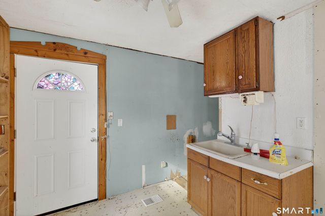 59 Long Society Road, Preston, CT 06365