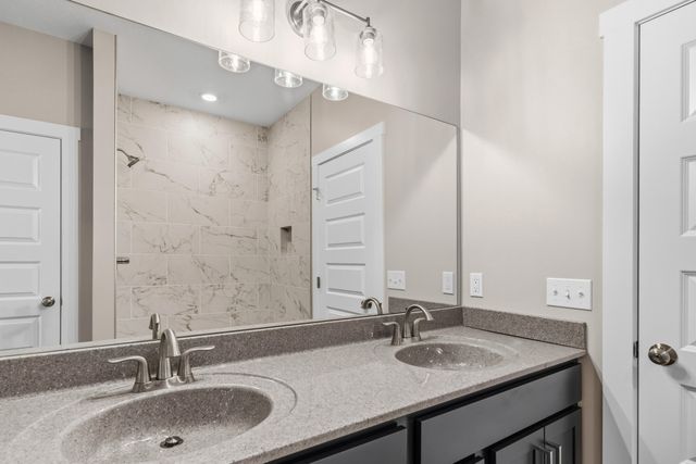 6250 Sturgeon Run, Fruitport Twp, MI 49444