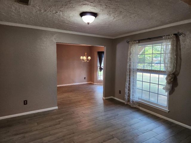 2322 Deer Valley Drive, Spring, TX 77373