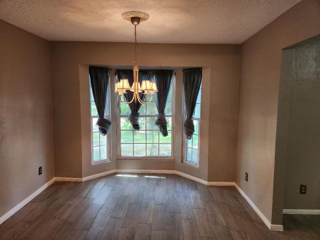 2322 Deer Valley Drive, Spring, TX 77373