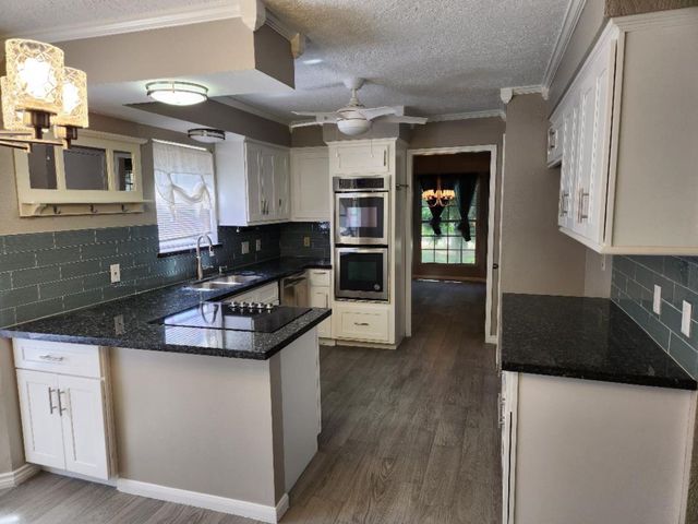 2322 Deer Valley Drive, Spring, TX 77373