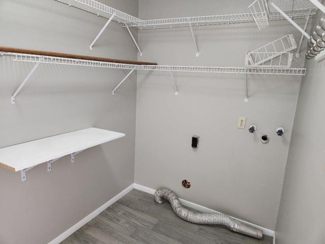2322 Deer Valley Drive, Spring, TX 77373