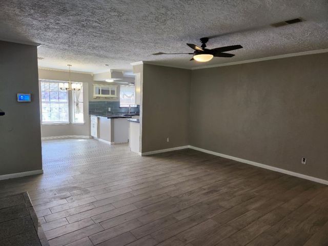 2322 Deer Valley Drive, Spring, TX 77373