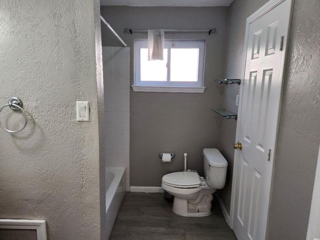 2322 Deer Valley Drive, Spring, TX 77373