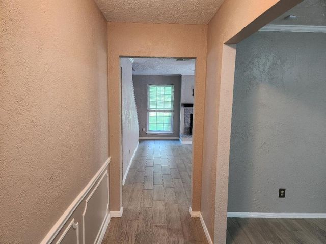 2322 Deer Valley Drive, Spring, TX 77373