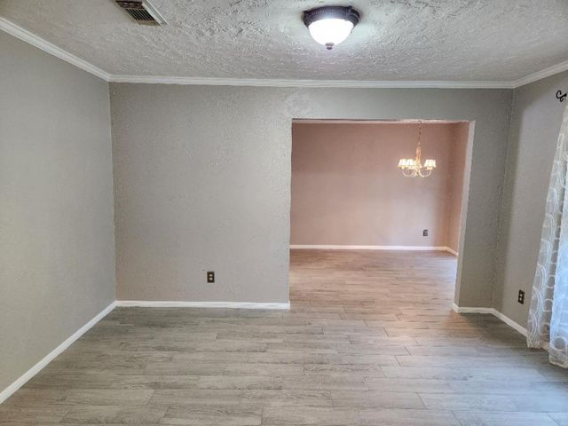 2322 Deer Valley Drive, Spring, TX 77373
