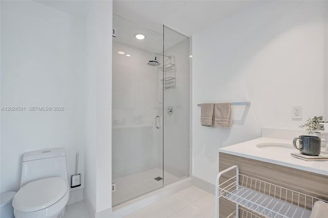 121 NE 34th St 2310, Miami, FL 33137
