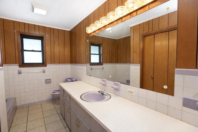 536 S Holly Rd, Labadieville, LA 70372