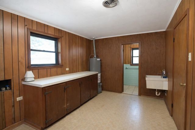 536 S Holly Rd, Labadieville, LA 70372