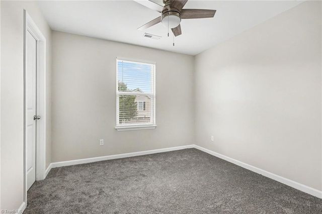 1662 Parkside Meadow Drive, Winston-salem, NC 27127