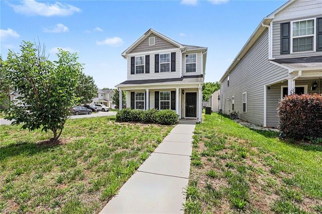 1662 Parkside Meadow Drive, Winston-salem, NC 27127