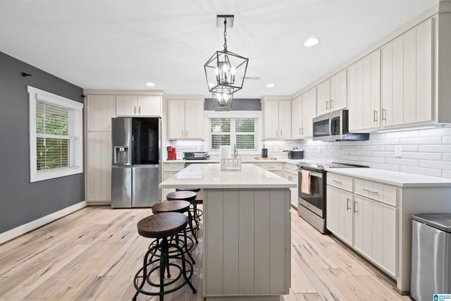 2516 RED VALLEY ROAD, Remlap, AL 35133