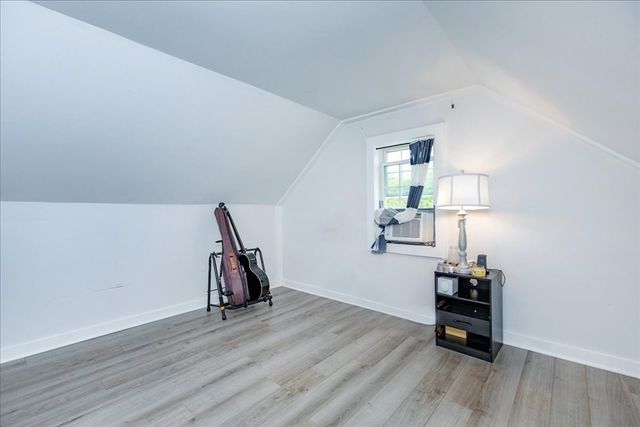 47 Cherry St, Newton, MA 02465