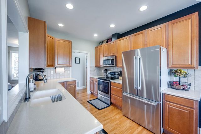 1215 Sunnyside Dr, Pullman, WA 99163