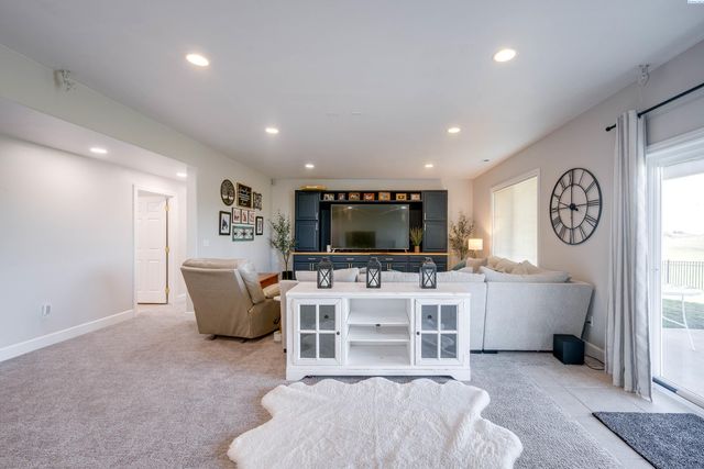 1215 Sunnyside Dr, Pullman, WA 99163