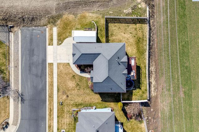 1215 Sunnyside Dr, Pullman, WA 99163