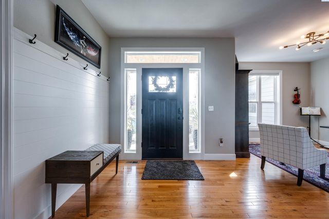 1215 Sunnyside Dr, Pullman, WA 99163