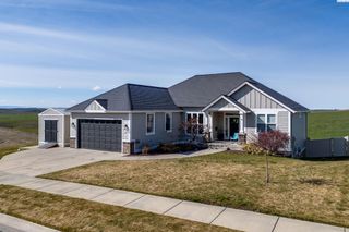 1215 Sunnyside Dr, Pullman, WA 99163