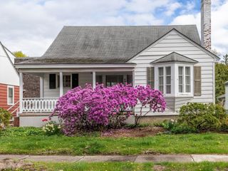 60 Bilodeau Court, Burlington, VT 05401