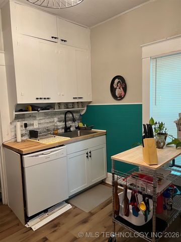 109 S Vine Avenue, Cleveland, OK 74020