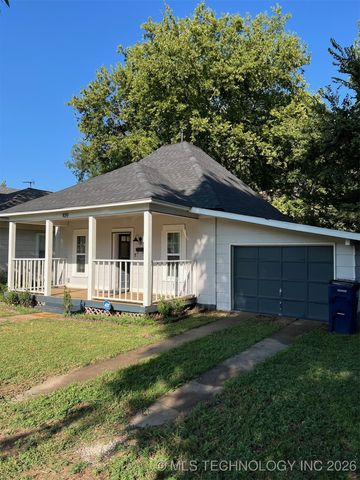 109 S Vine Avenue, Cleveland, OK 74020