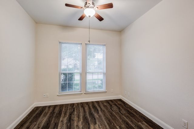 3509 Stone Creek Lane S, Fort Worth, TX 76137