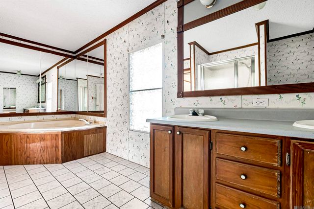 9737 Deer Run, Zachary, LA 70791