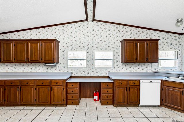 9737 Deer Run, Zachary, LA 70791