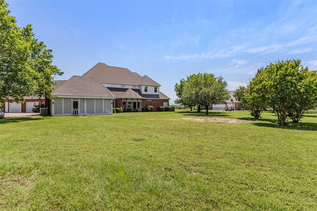 3107 Harris Street, Gainesville, TX 76240