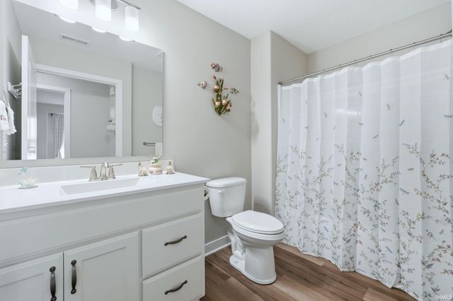 2361 Serenity Court, Auburn, IN 46706