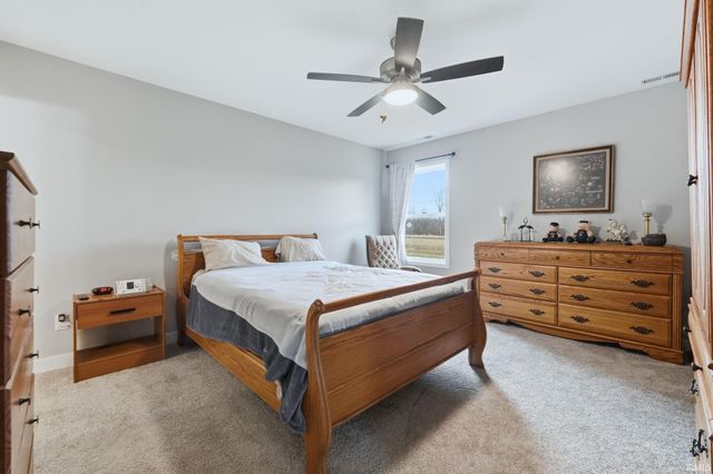 2361 Serenity Court, Auburn, IN 46706